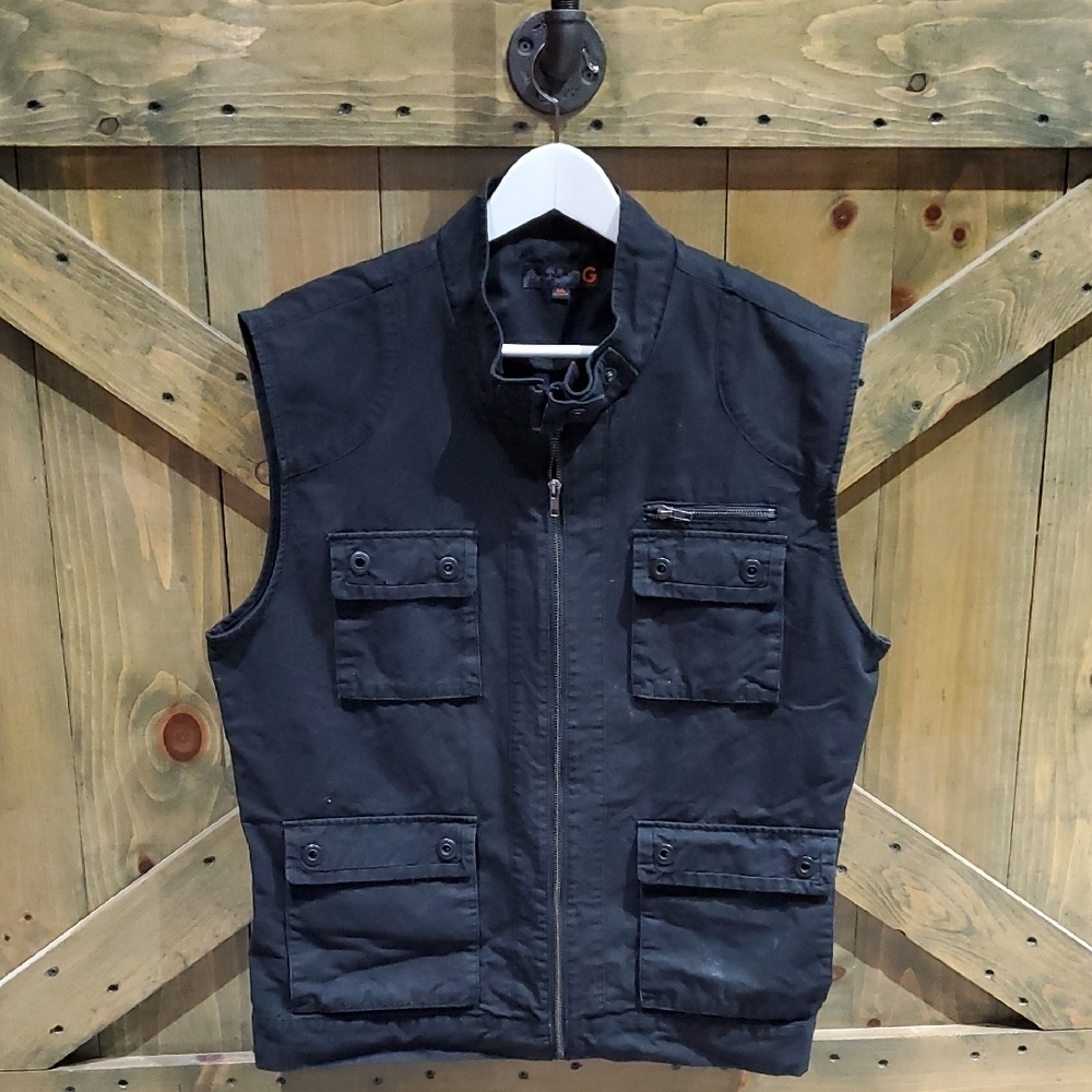 G by Guess Black Utility Vest Durable Sleeveless Design